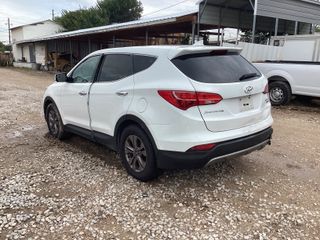 2016 Hyundai Santa Fe Sport 2.4L - Exterior Rear Left Corner Image